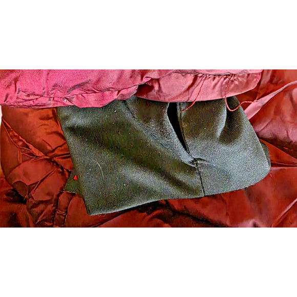 Canada Goose Women’s Down Hooded Puffer Jacket Quilted Parka Warm Luxury - Picture 9 of 9